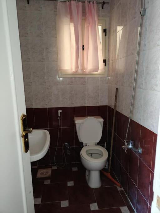 Newly Furnished In Alex Apartmán
